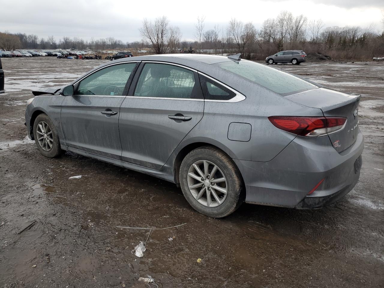 2018 Hyundai Sonata - Image 2