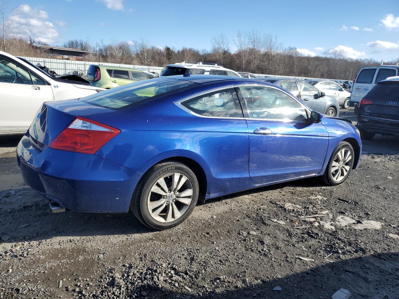 2010 Honda Accord - Image 3