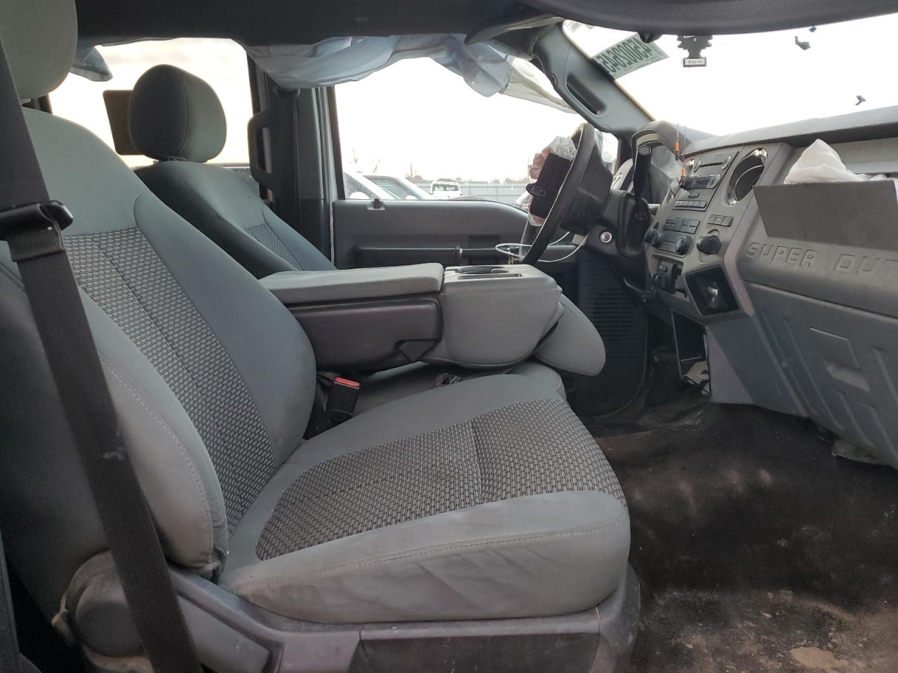 2015 Ford F250 - Image 5