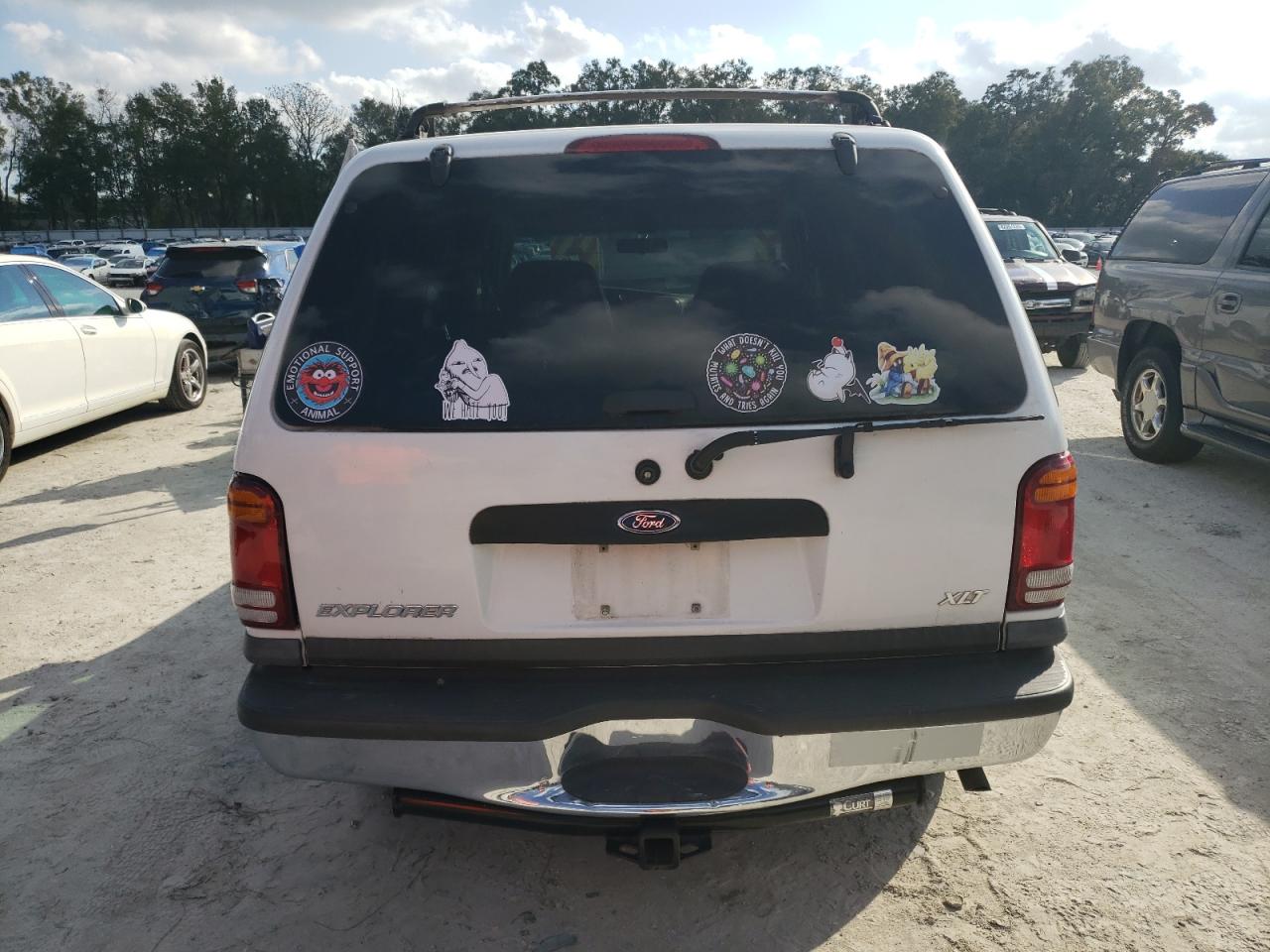 1999 Ford Explorer - Image 6