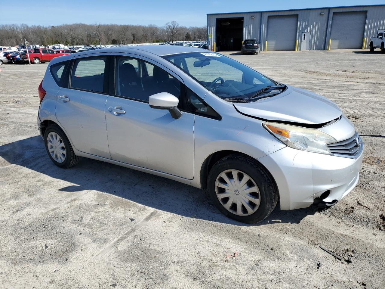 2015 Nissan Versa - Image 4