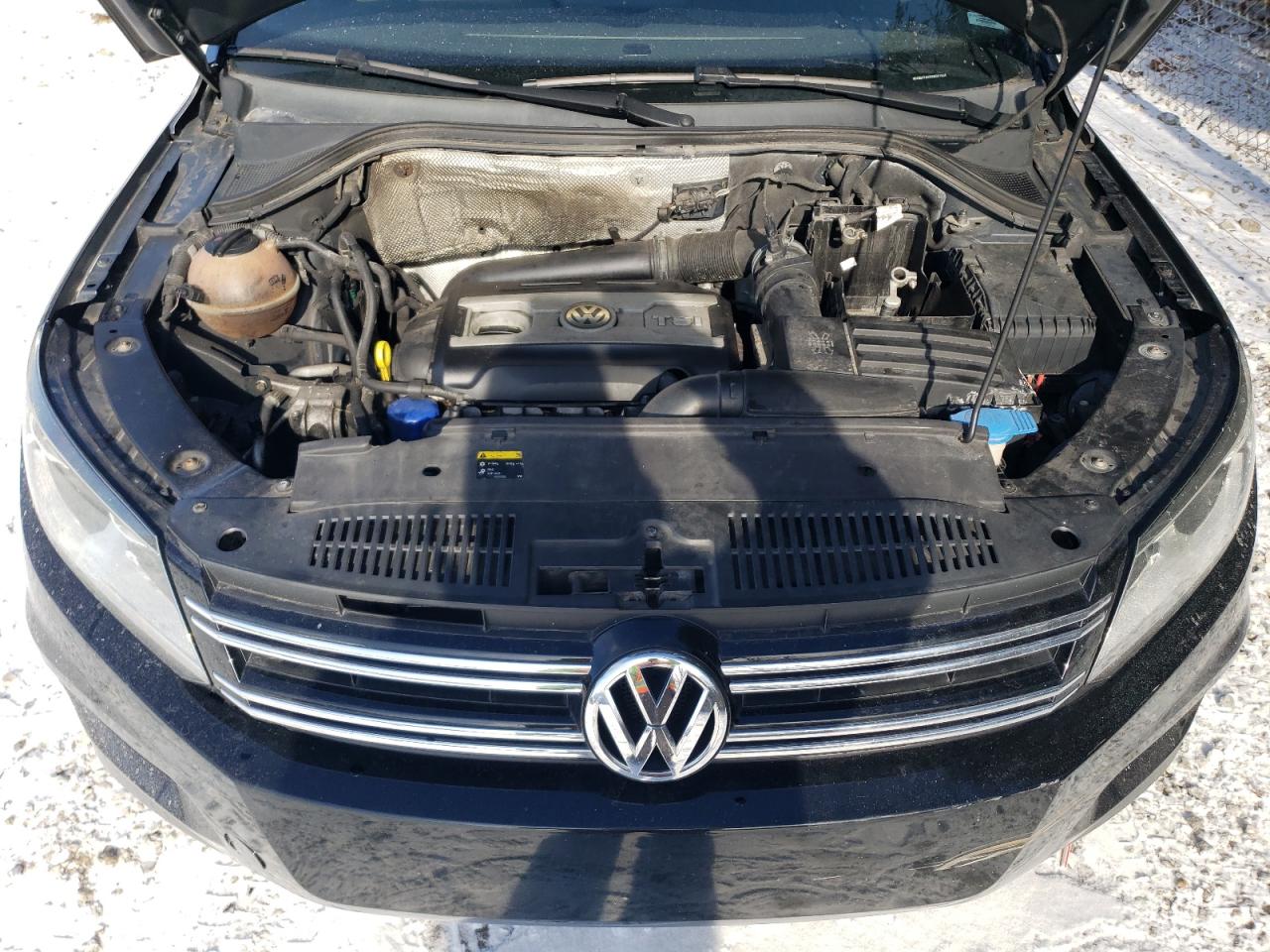 2016 Volkswagen Tiguan - Image 12