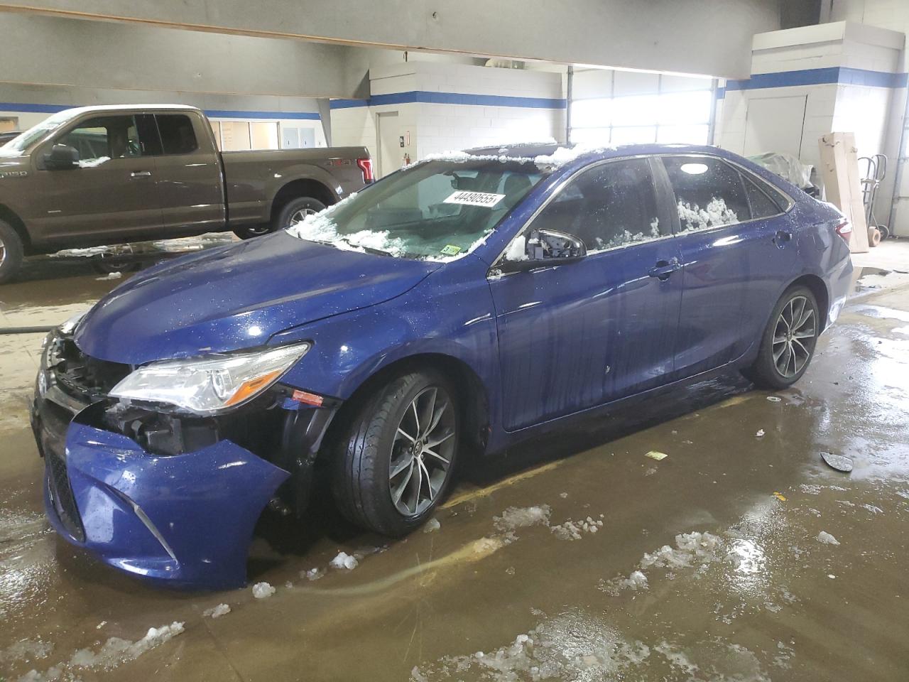 2015 Toyota Camry - Image 1