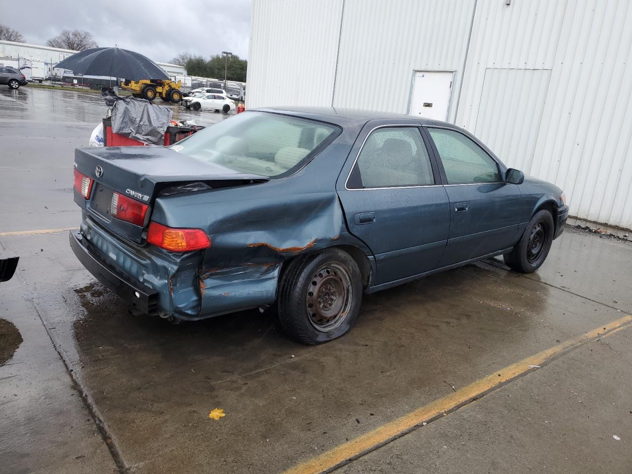 2001 Toyota Camry - Image 3