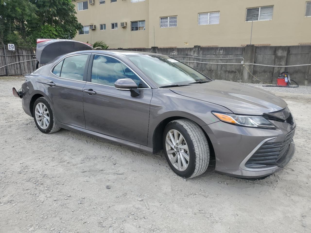 2024 Toyota Camry - Image 4