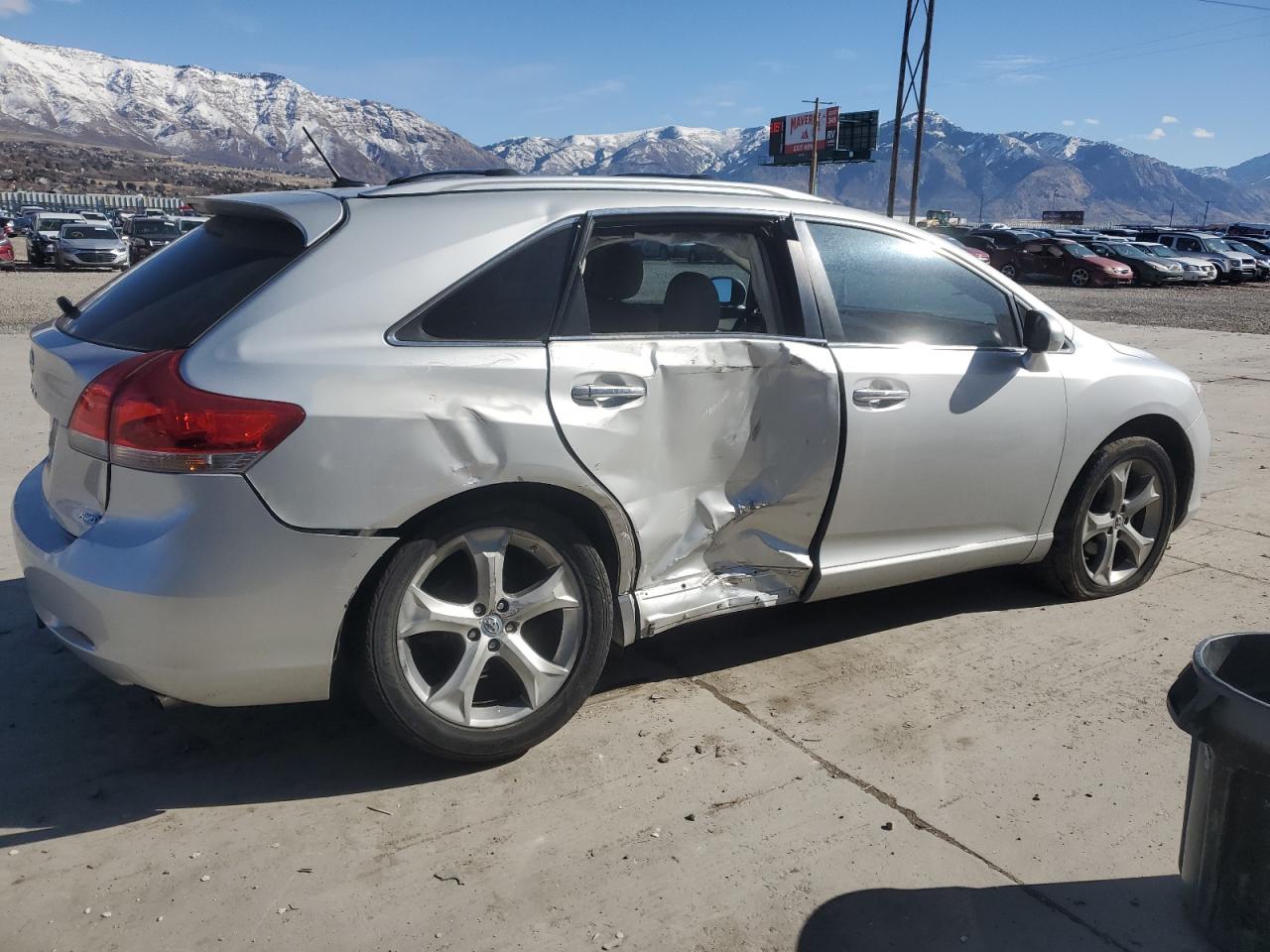 2009 Toyota Venza - Image 3