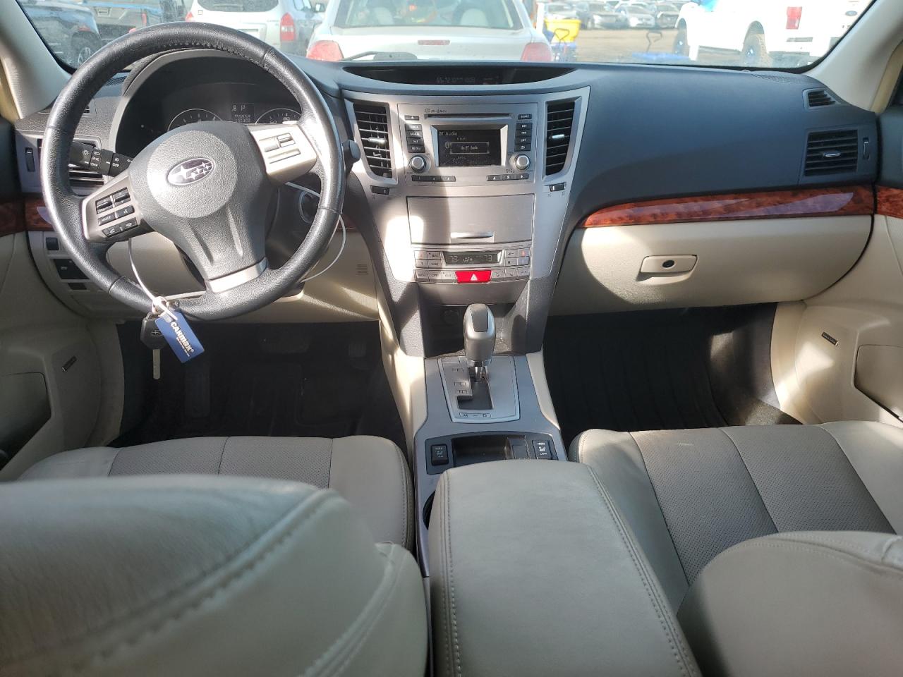 2012 Subaru Outback - Image 8