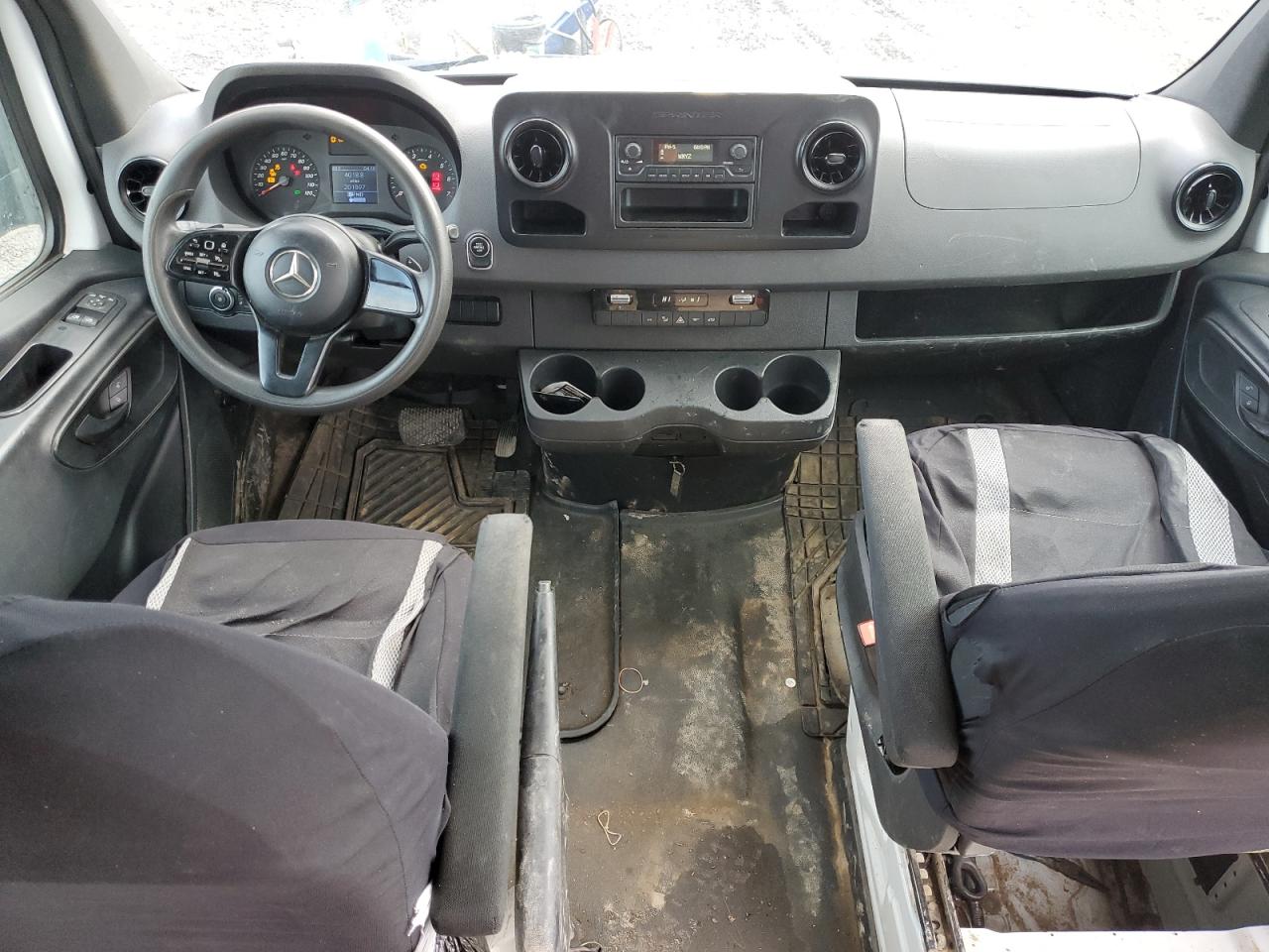 2019 Mercedes-Benz Sprinter - Image 8
