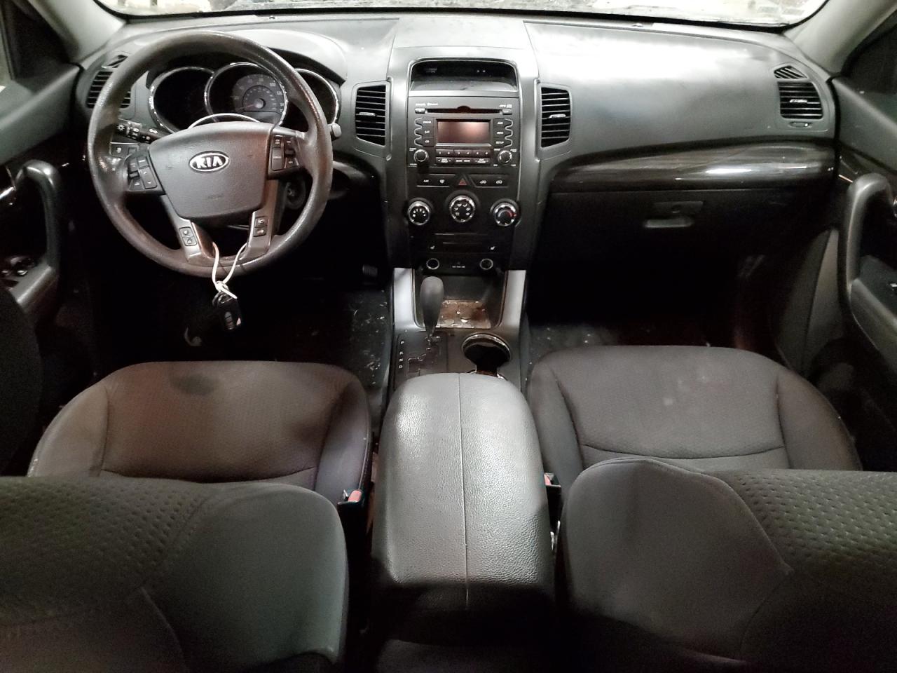 2011 Kia Sorento - Image 8
