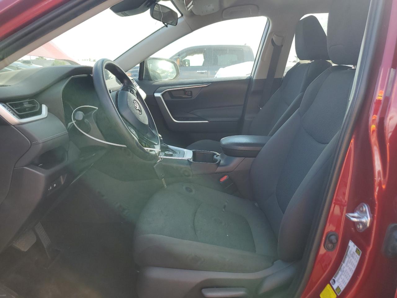 2024 Toyota RAV 4 - Image 7