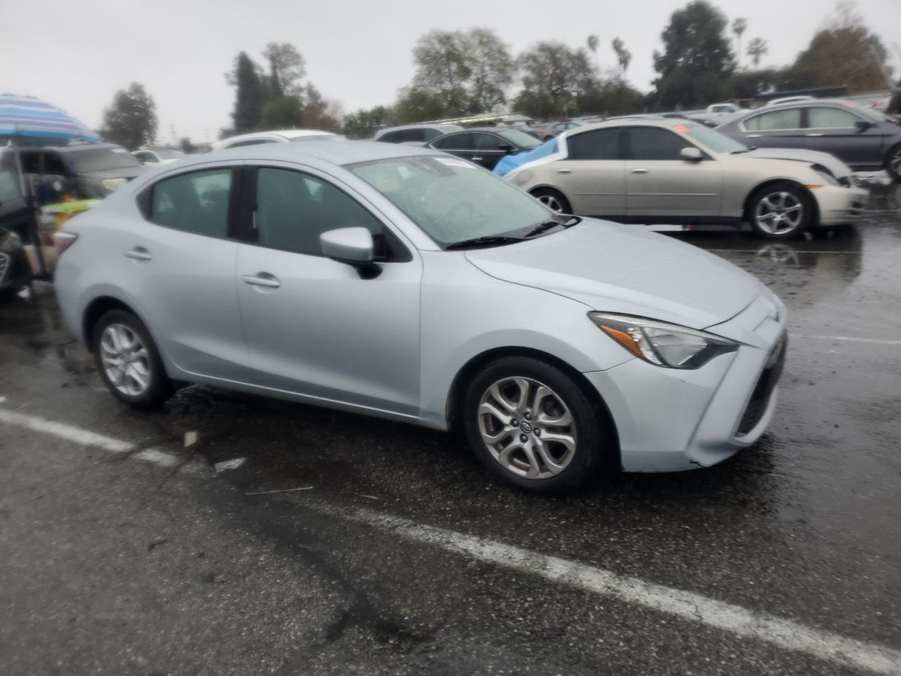 2018 Toyota Yaris - Image 4