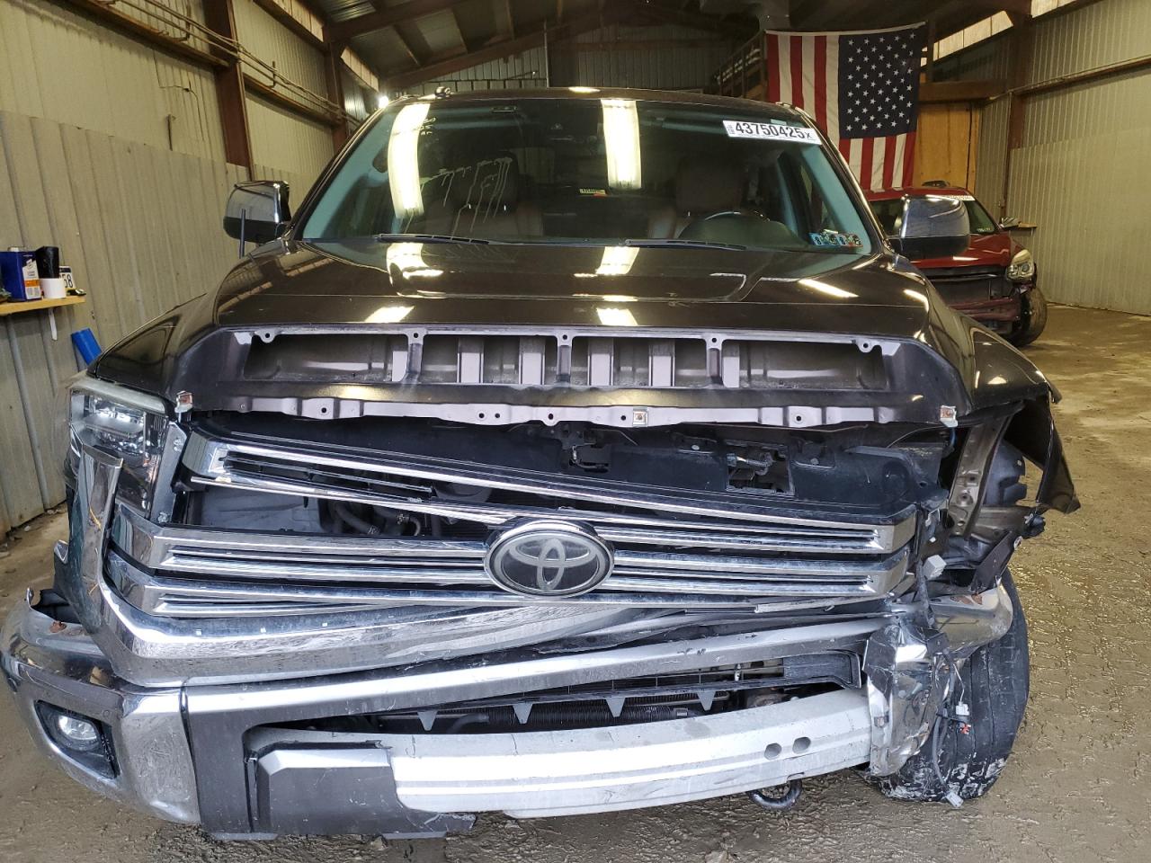 2018 Toyota Tundra - Image 5