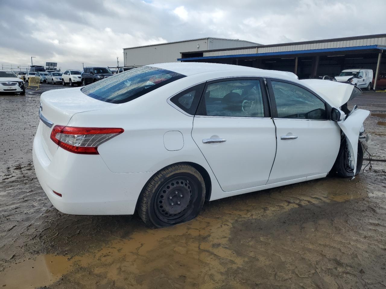 2015 Nissan Sentra - Image 3