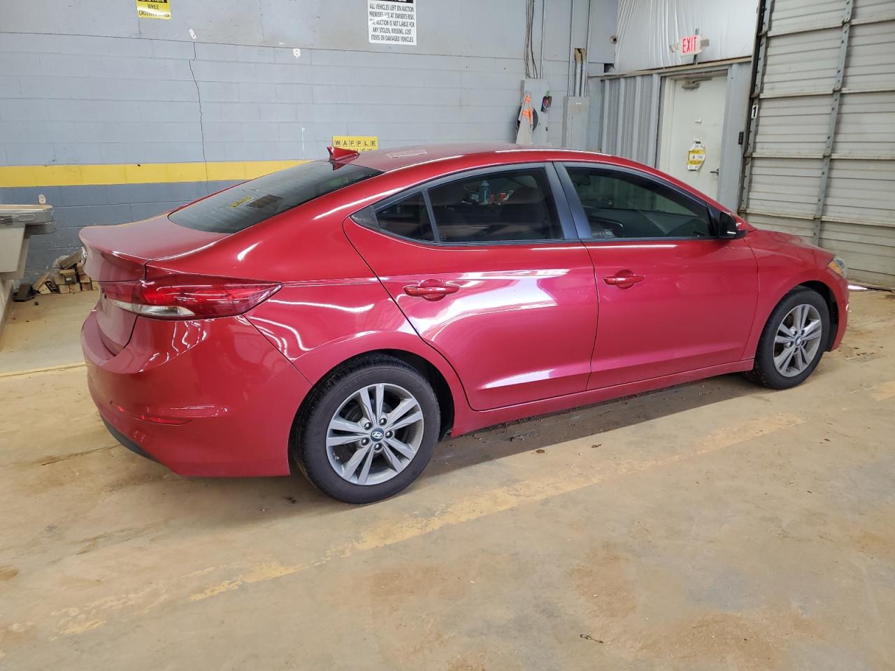 2017 Hyundai Elantra - Image 3
