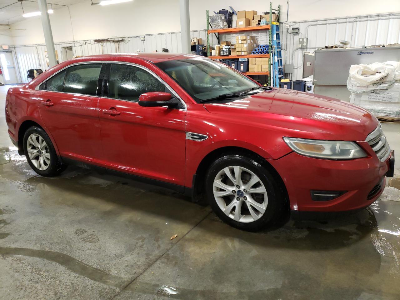 2010 Ford Taurus - Image 4