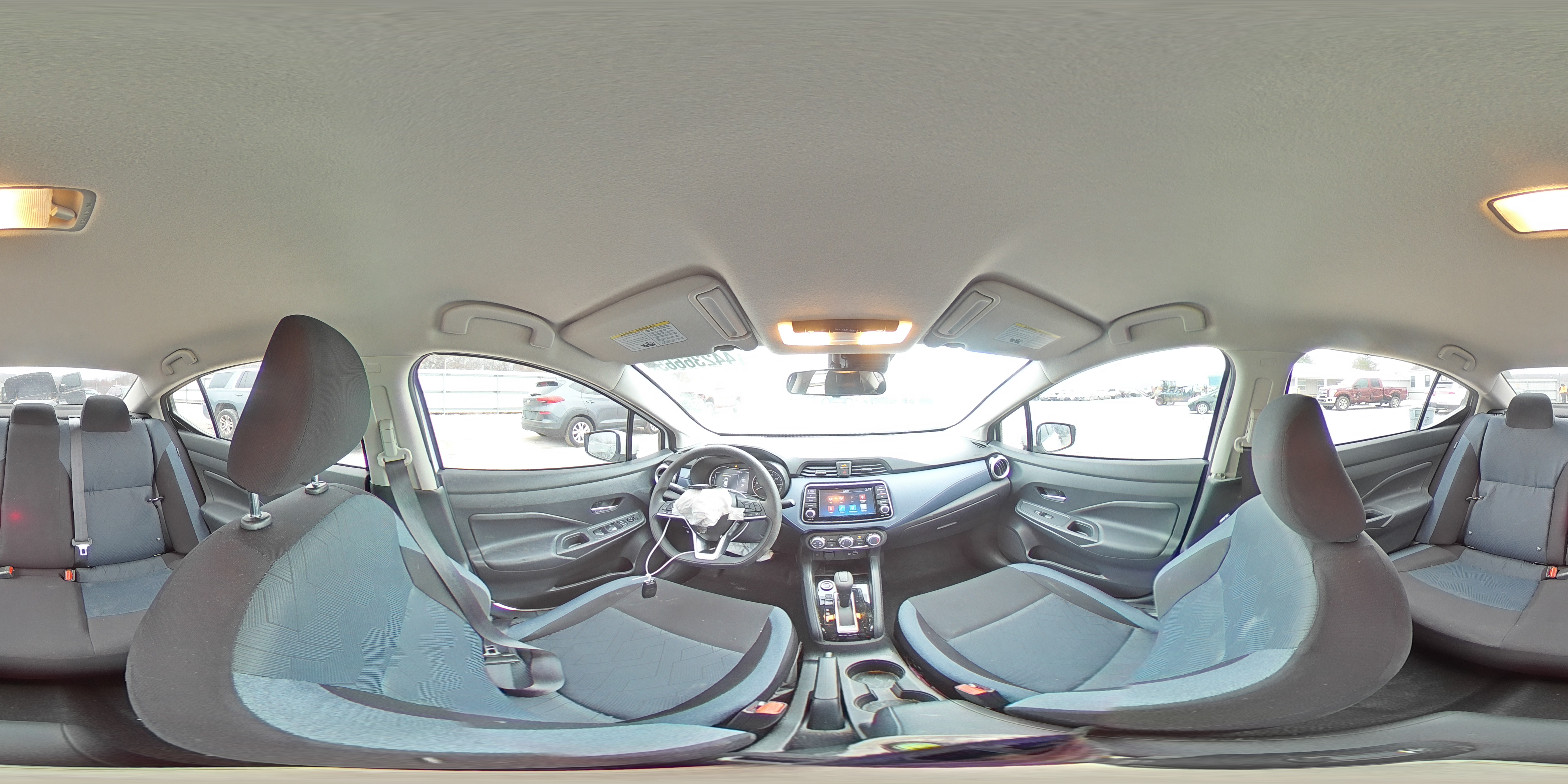 2024 Nissan Versa - Image 13