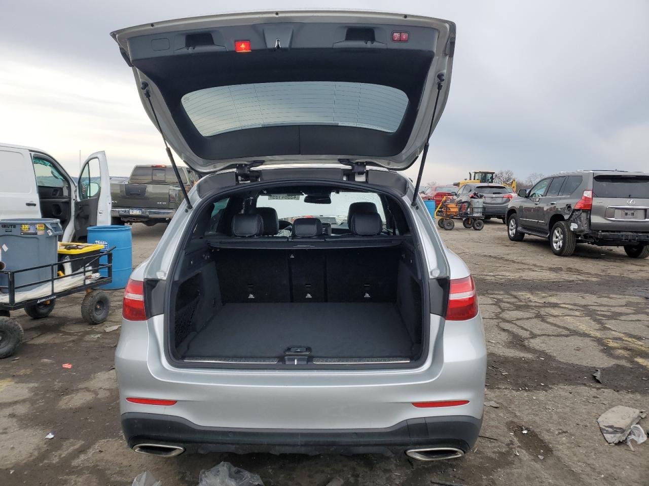 2019 Mercedes-Benz GLC - Image 6