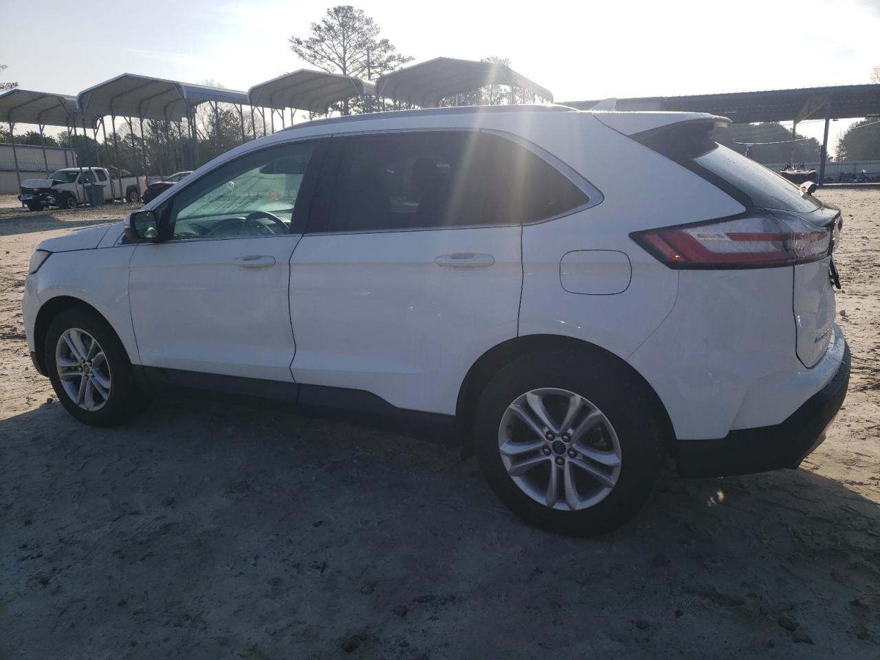 2020 Ford Edge - Image 2
