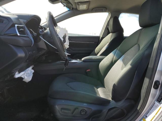  TOYOTA CAMRY 2018 Silver