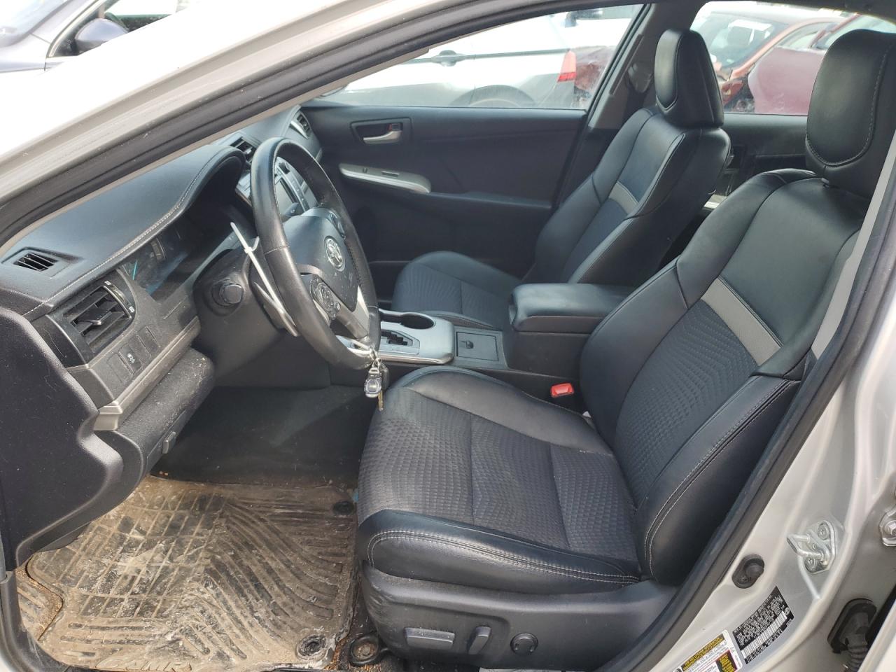 2012 Toyota Camry - Image 7