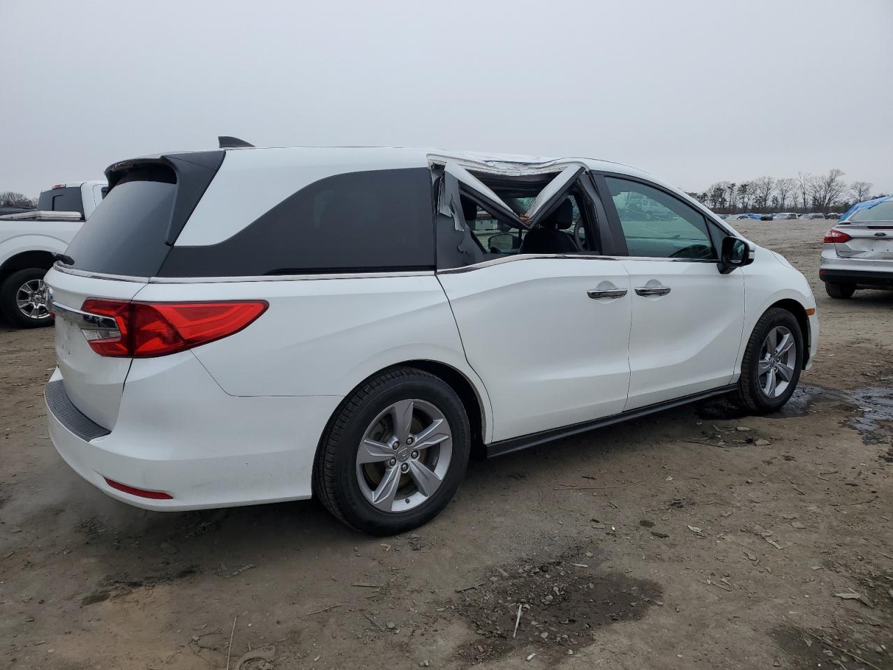 2020 Honda Odyssey - Image 3