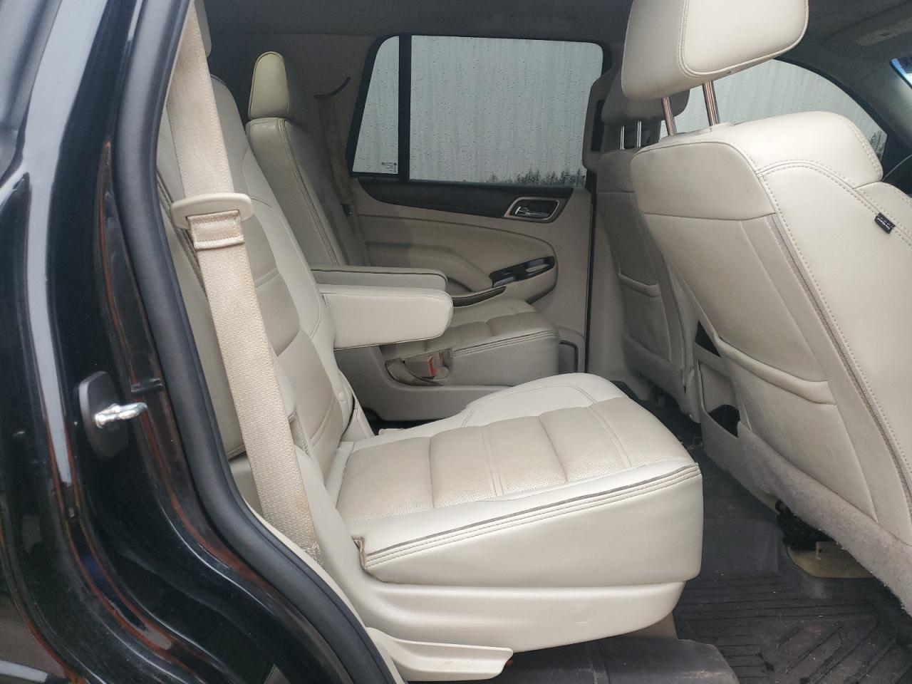 2018 GMC Yukon - Image 11