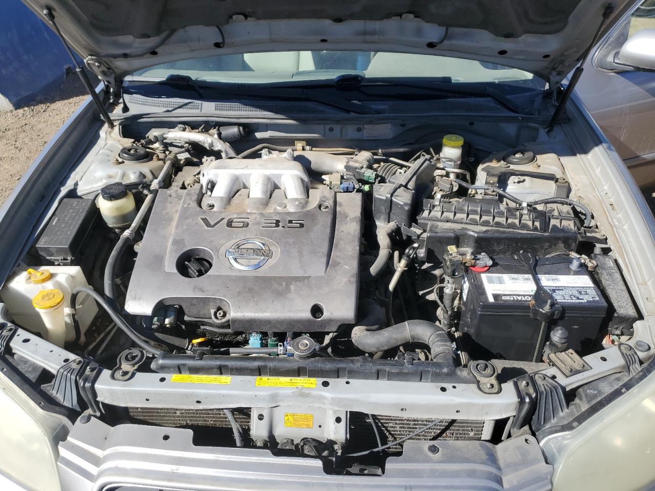 2003 Nissan Maxima - Image 11