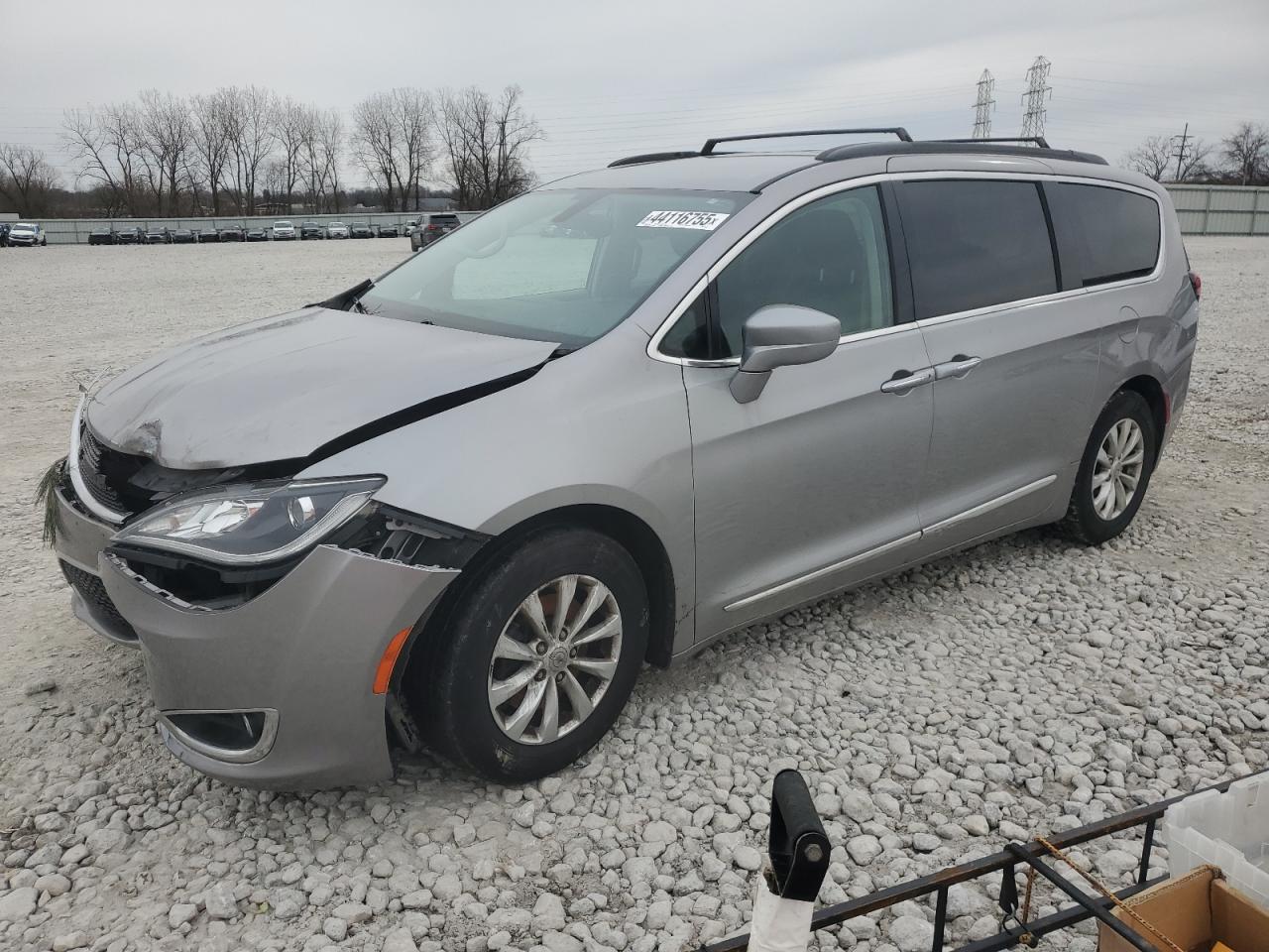 2017 Chrysler Pacifica - Image 1