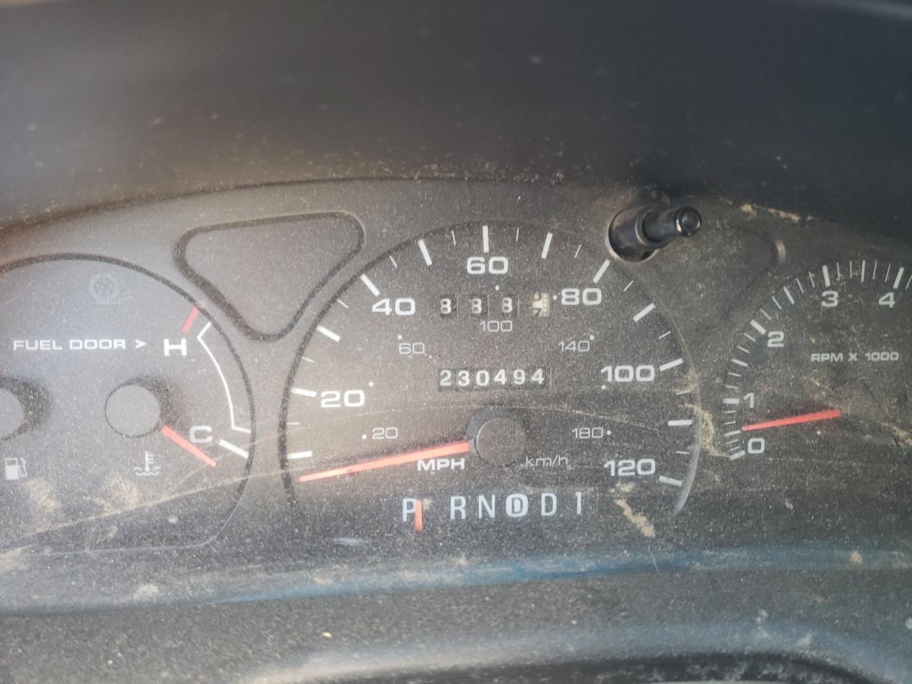 2001 Ford Taurus - Image 9