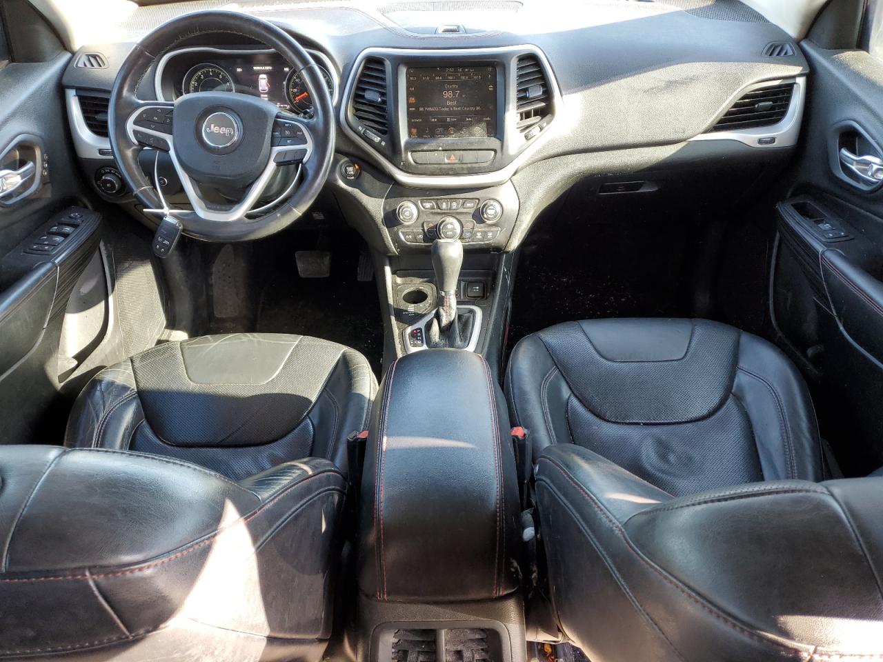 2015 Jeep Cherokee - Image 8