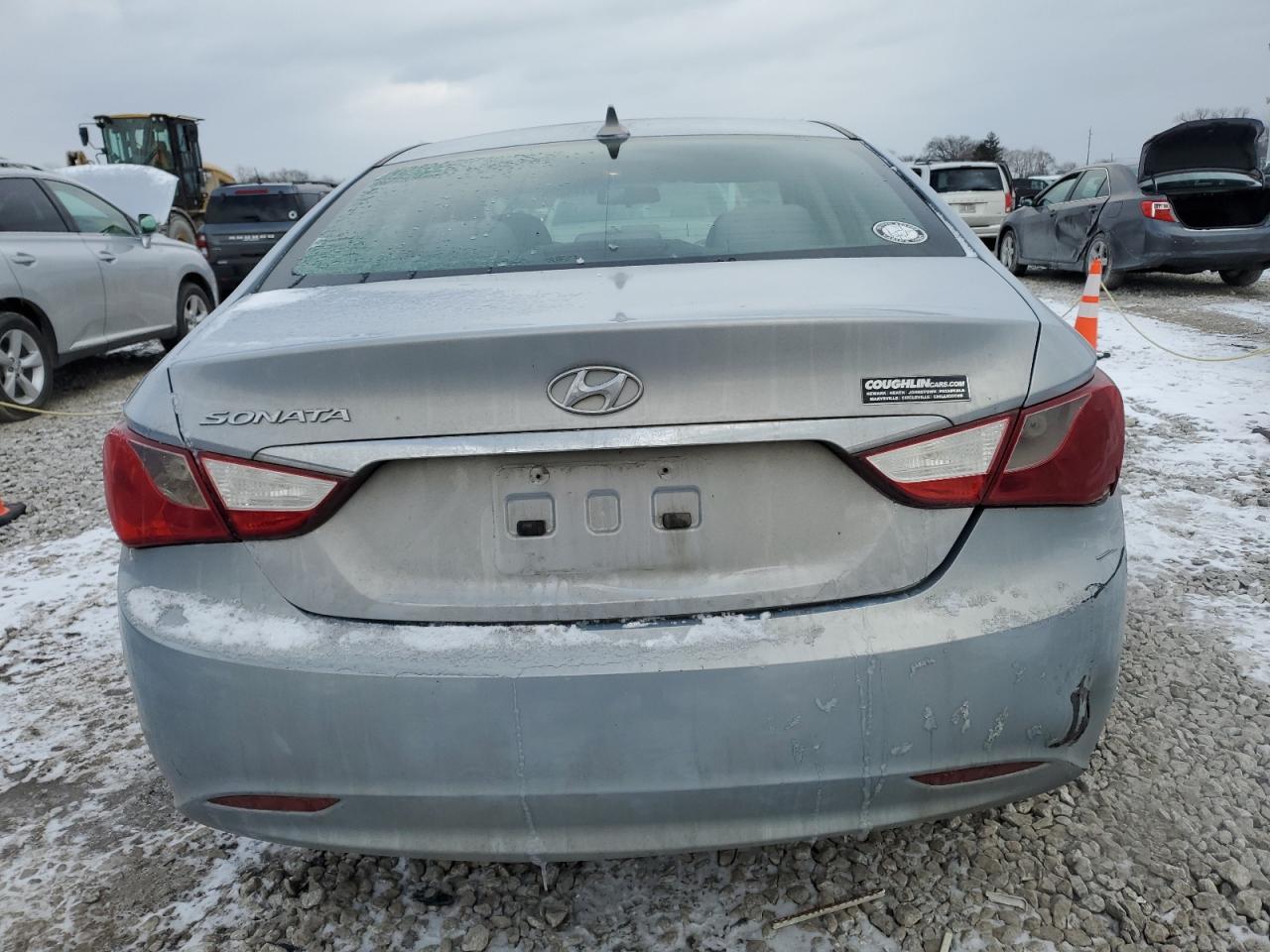 2011 Hyundai Sonata - Image 6