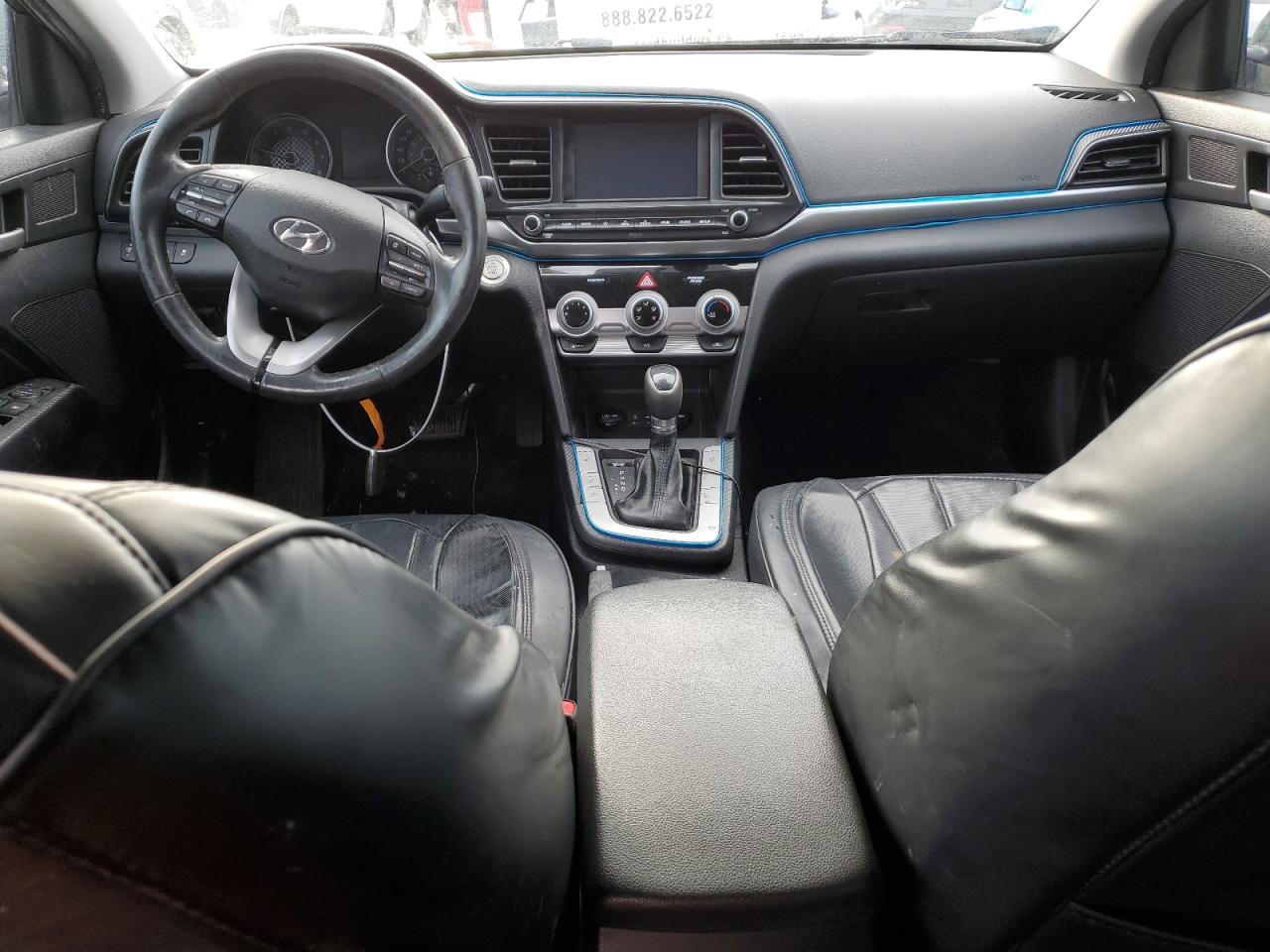 2020 Hyundai Elantra - Image 8