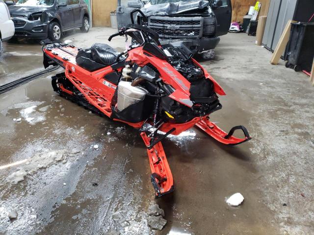 2019 Skidoo Summit X 8