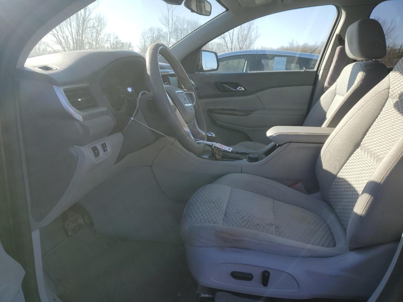 2017 GMC Acadia - Image 7