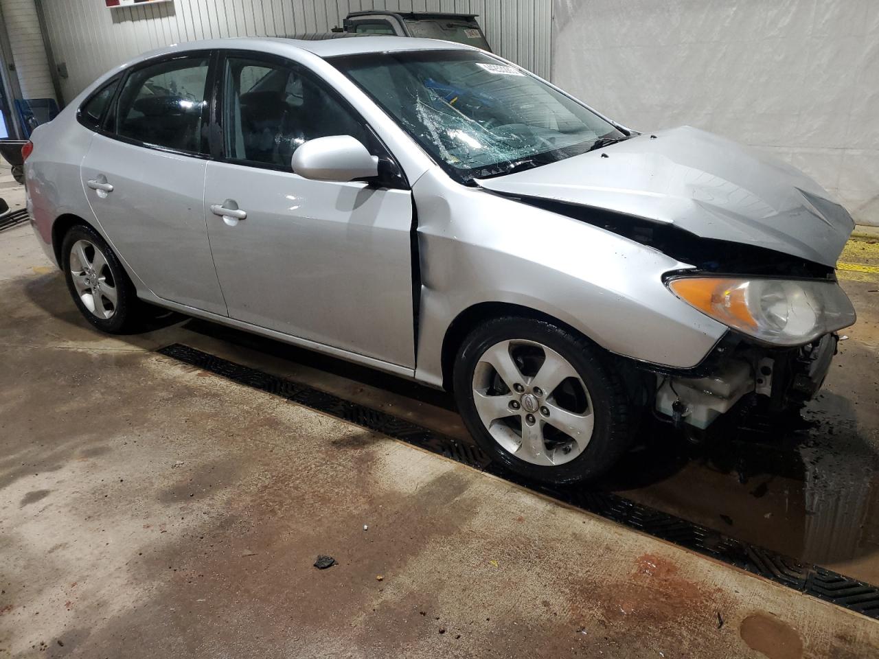 2010 Hyundai Elantra - Image 4