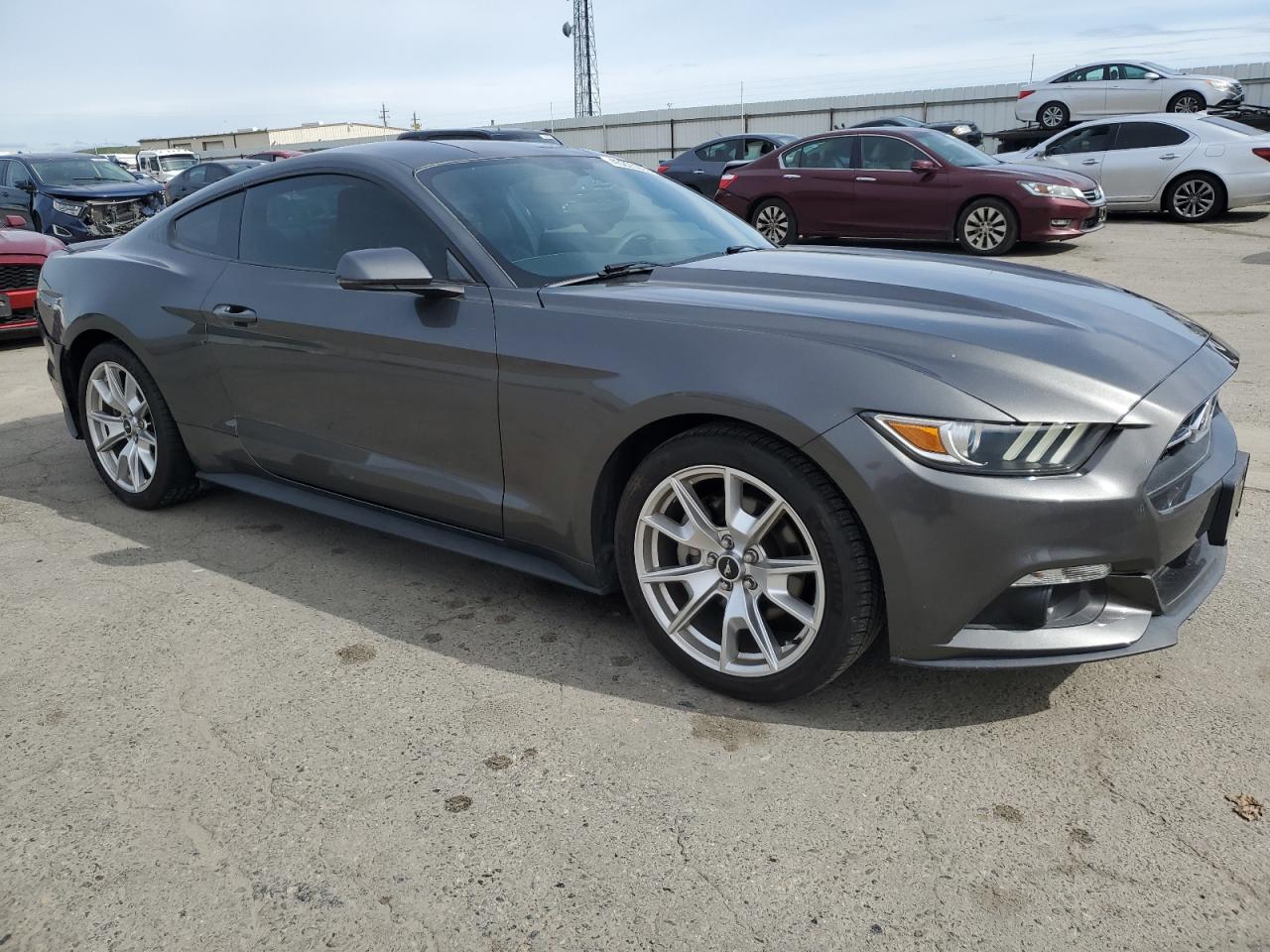 2015 Ford Mustang - Image 4