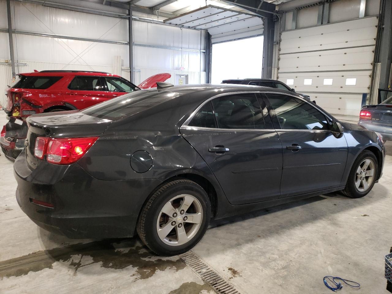 2015 Chevrolet Malibu - Image 3