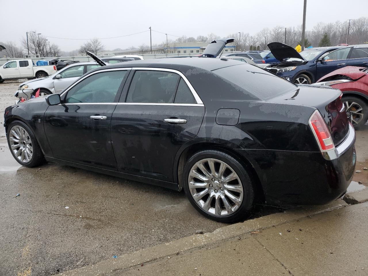 2013 Chrysler 300 - Image 2