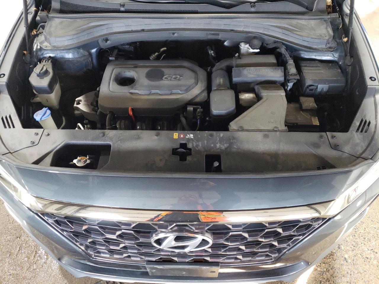 2020 Hyundai Santa Fe - Image 12