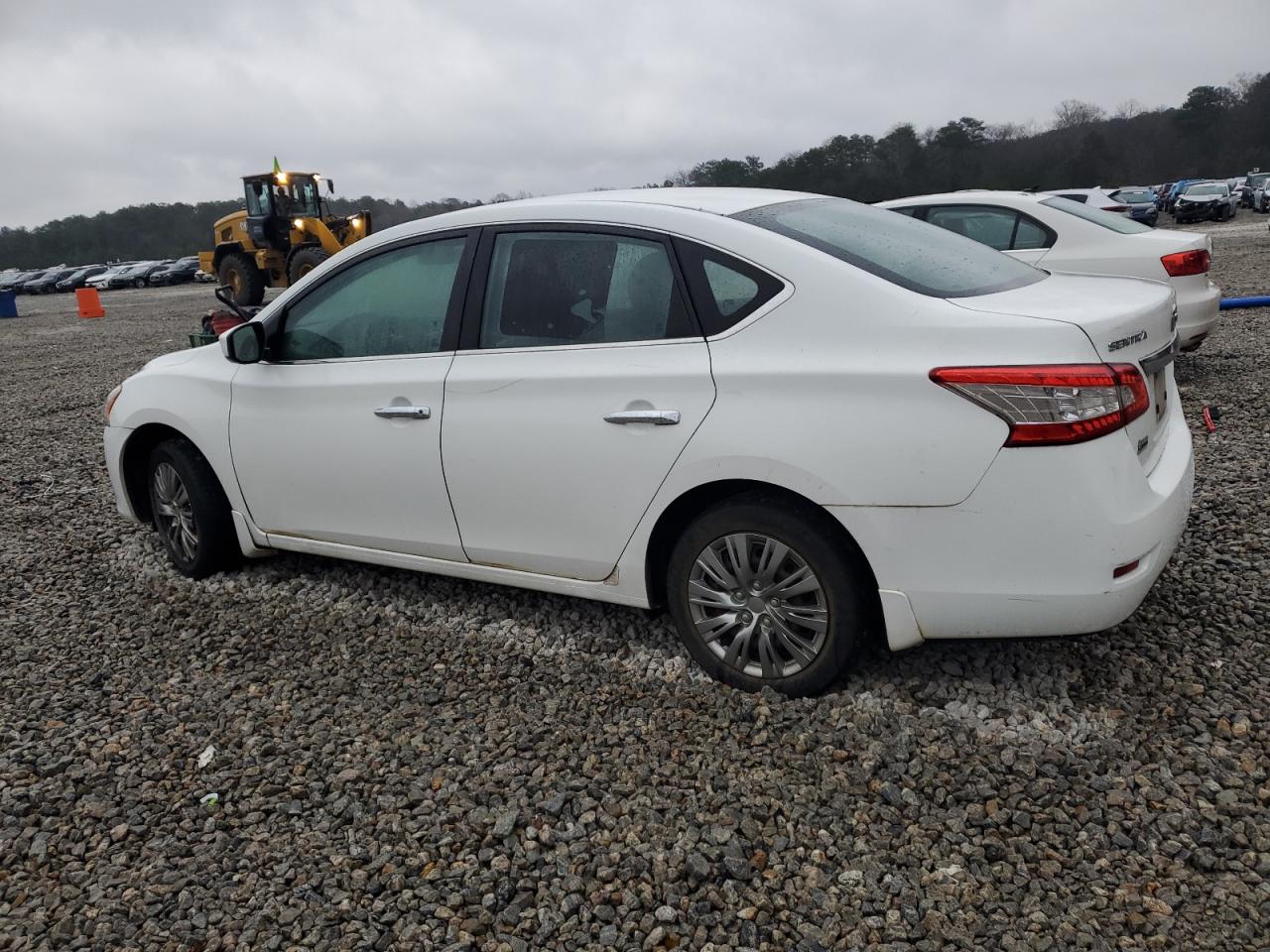 2015 Nissan Sentra - Image 2