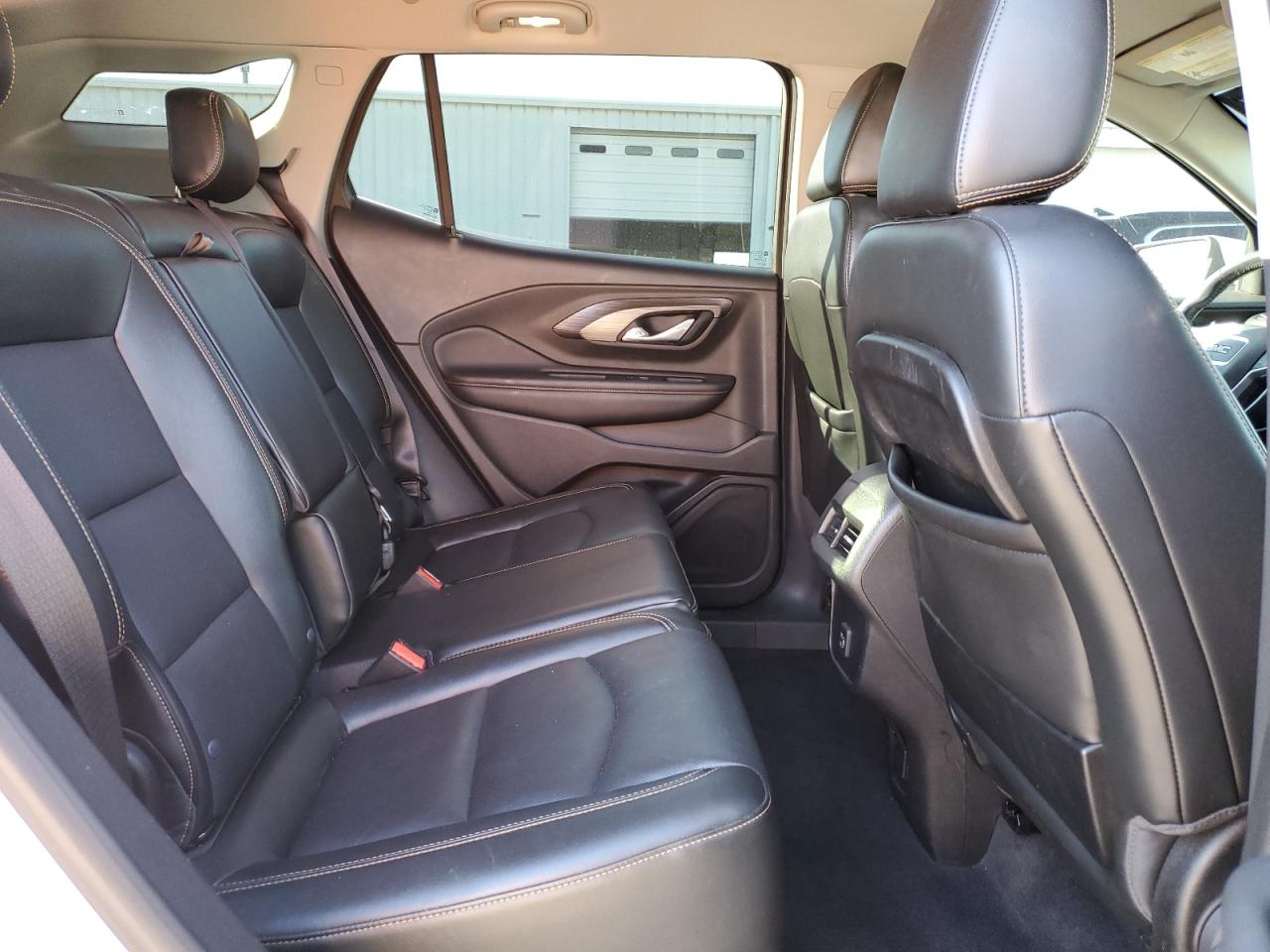 2020 GMC Terrain - Image 11