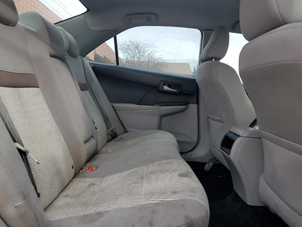 2013 Toyota Camry - Image 10