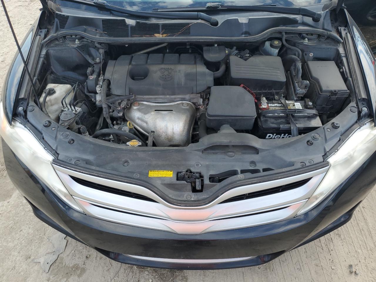 2013 Toyota Venza - Image 12