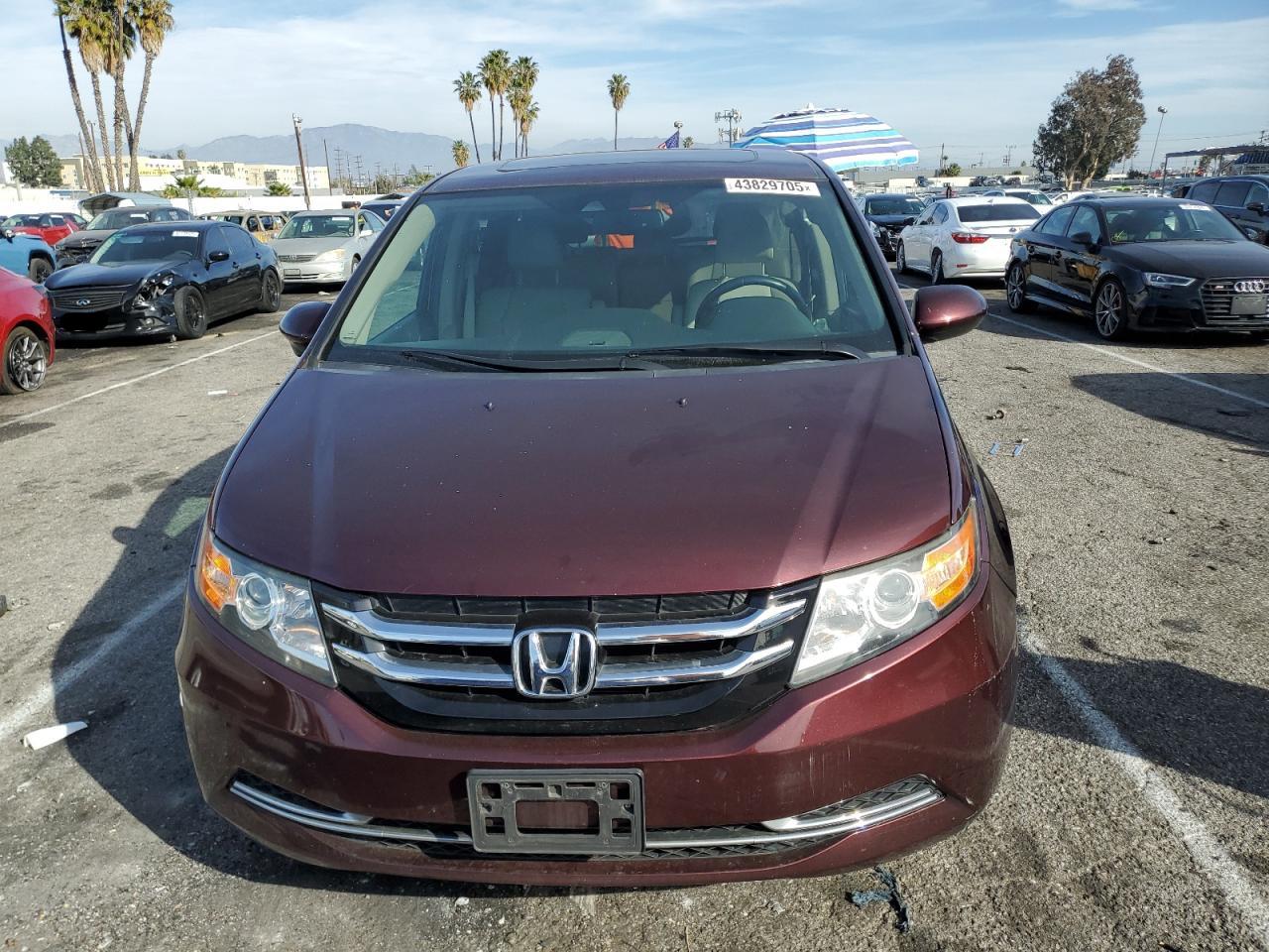 2014 Honda Odyssey - Image 5