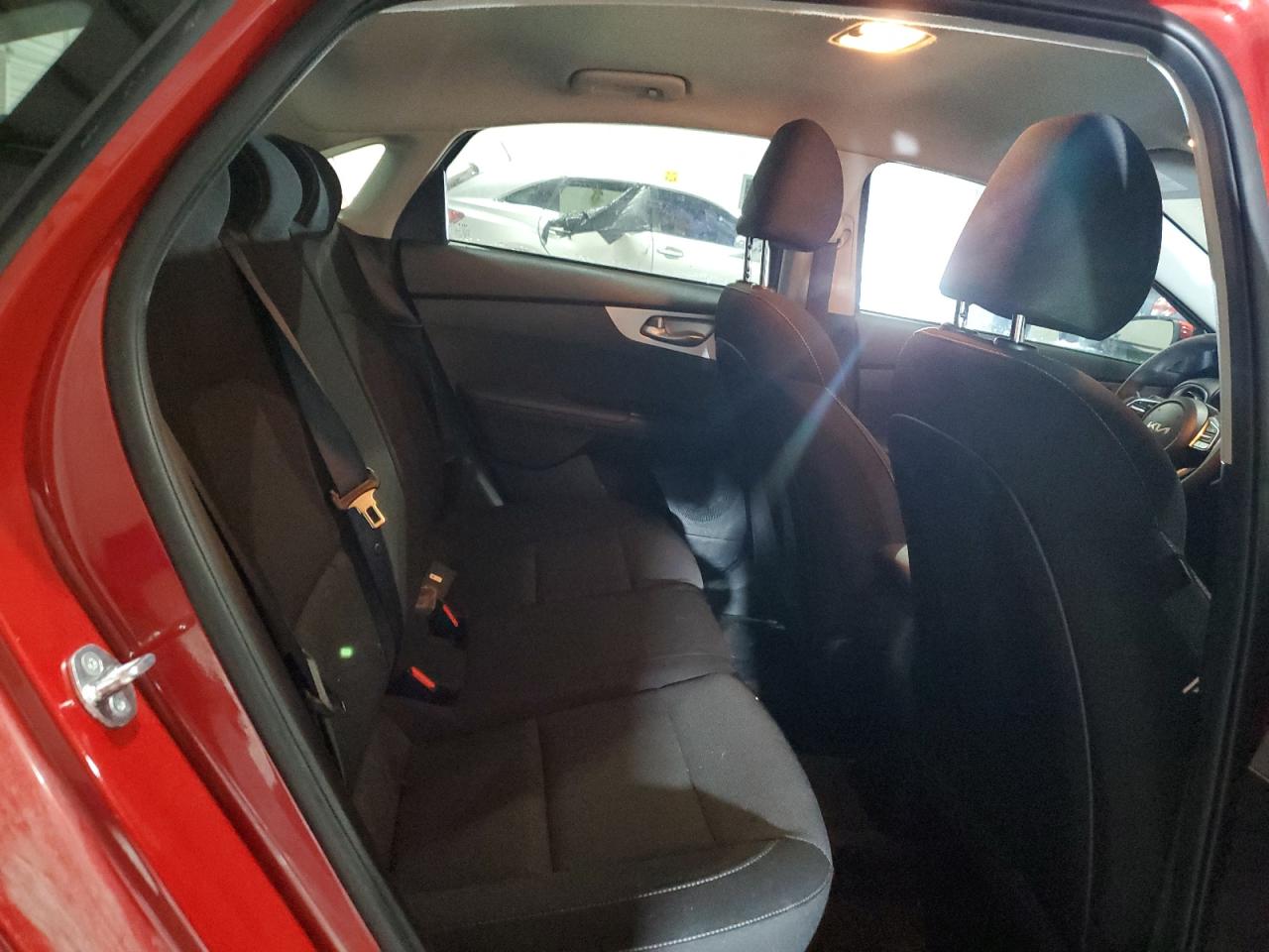 2023 Kia Forte - Image 10