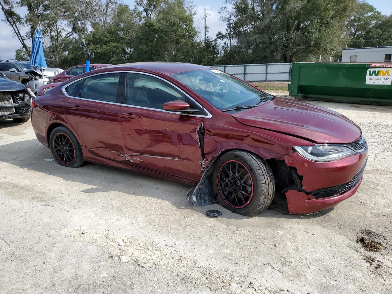 2016 Chrysler 200 - Image 4