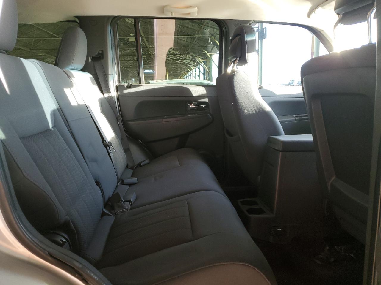 2012 Jeep Liberty (North America) - Image 10