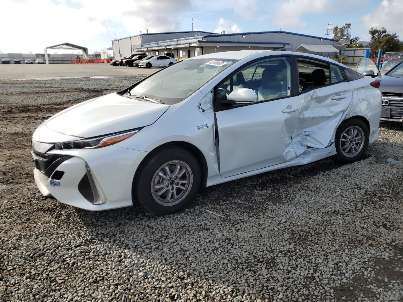 2021 Toyota Prius - Image 1