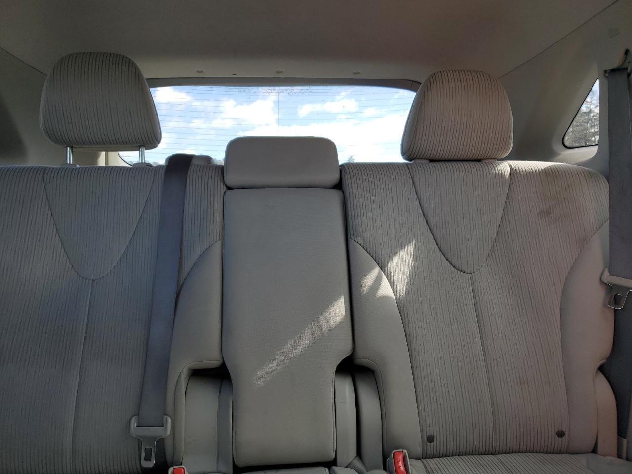 2009 Toyota Venza - Image 10