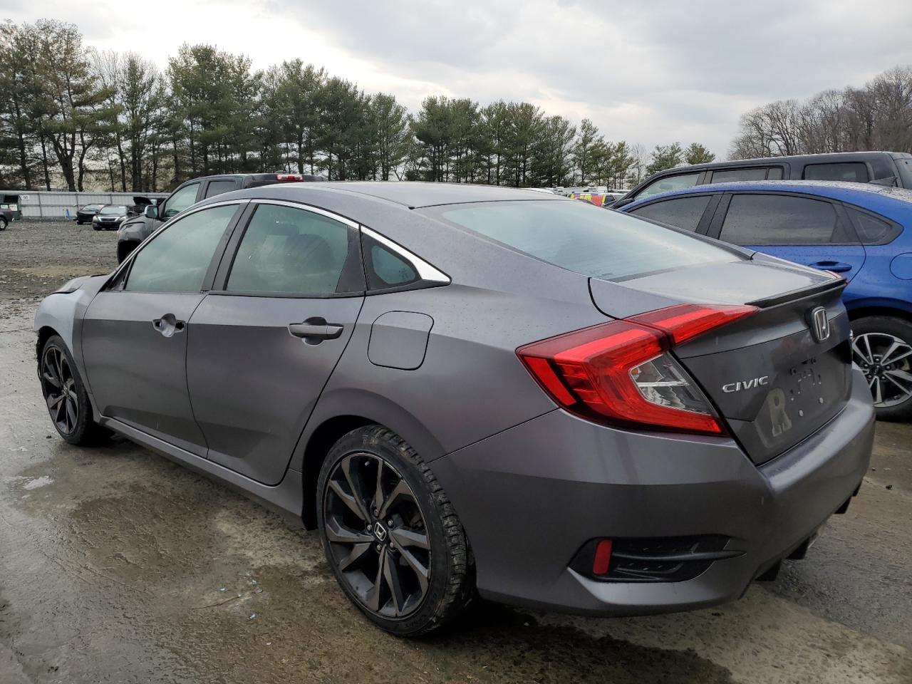 2019 Honda Civic - Image 2